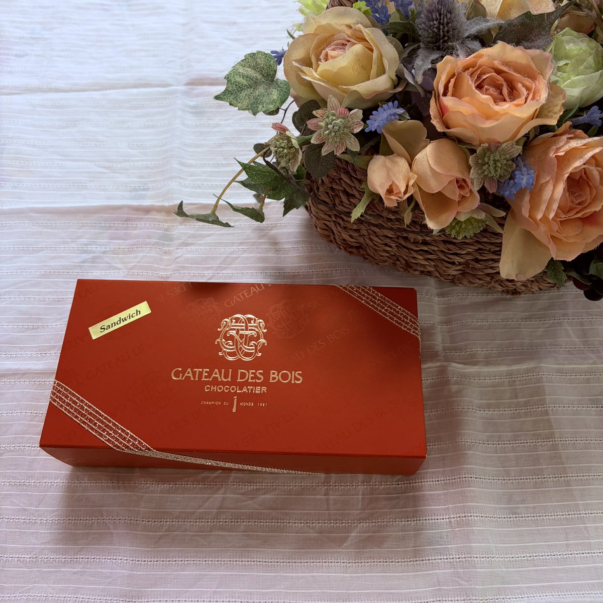 •*¨*•.¸¸☆*･ﾟ

　　　　happy valentine

お日様みたいに優しいジェルくんへ
伝えきれない感謝の気持ちが届きますように。今年はチョコサンドクッキーを選んでみました(_*  ॑꒳ ॑*) _🍫🍩🍪

#ジェルくん

　　　　　　　　　　　　•*¨*•.¸¸☆*･ﾟ