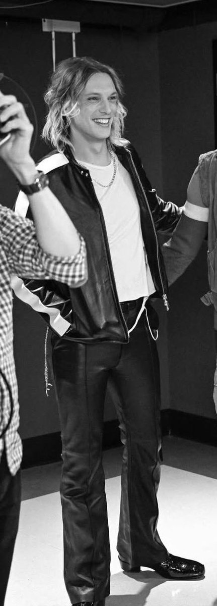 rosaline tweet media