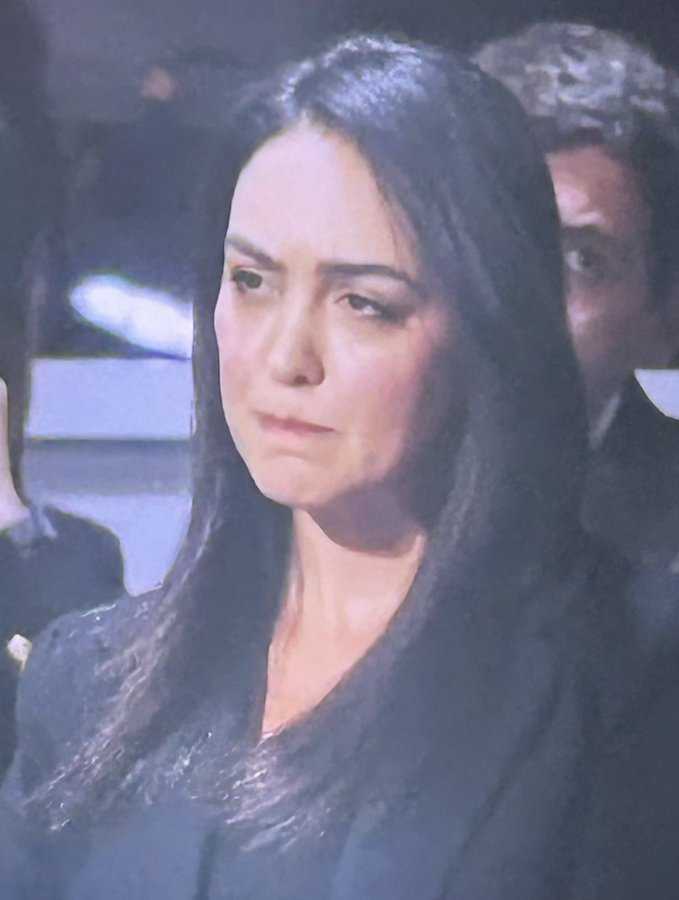 دیدین شاه بهش کارشو یاداوری کرد😂😂😂😂😂

#جاویدشاه