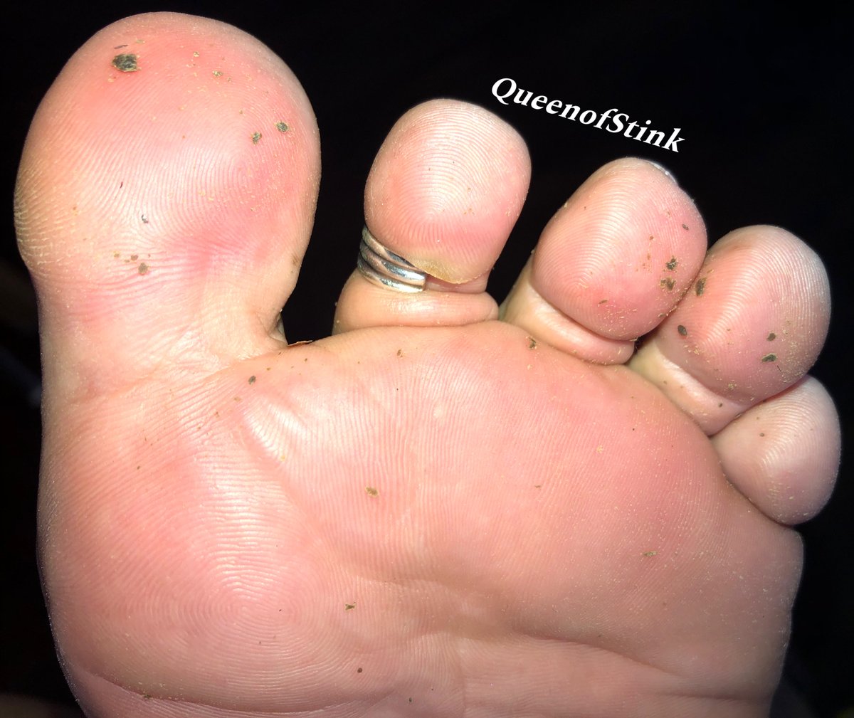 Queen of Stink OG tweet media