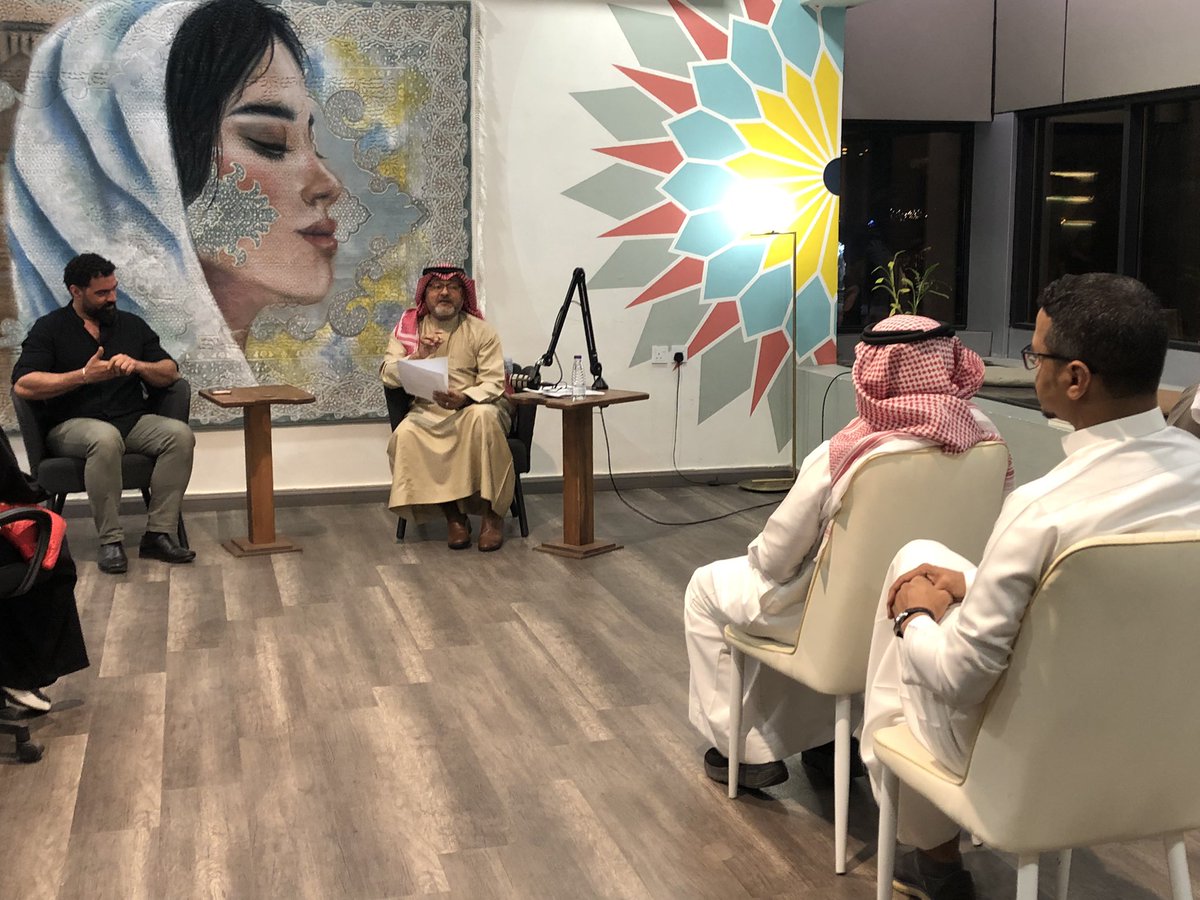 نادي عبق الأدبي tweet media