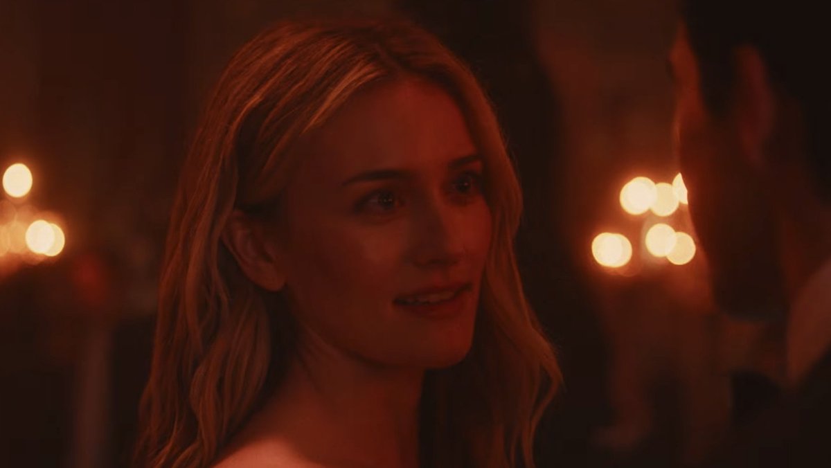 Coolcatdizi's tweet photo. Okay....the 90s vibe, soundtrack, visuals, chemistry has me hoooooooked #LoveStoryFX https://t.co/tweAbK5B6o