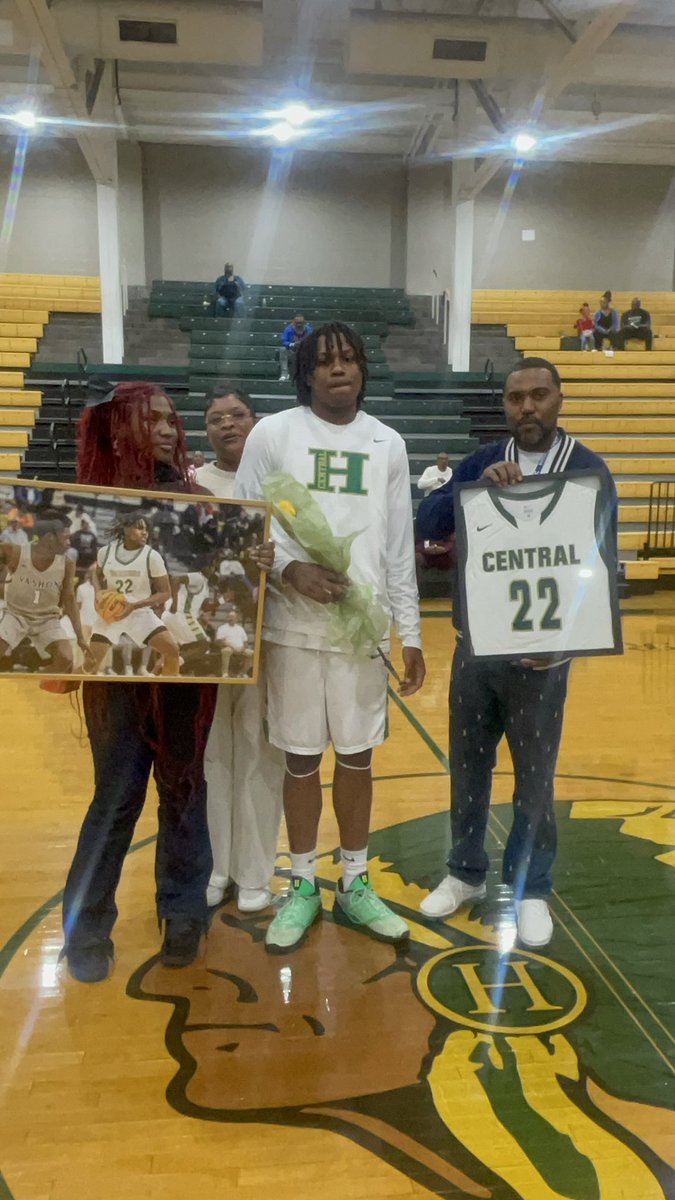 Roberta Watkins tweet media