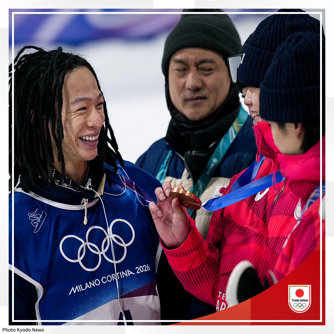 #MilanoCortina2026
スノーボード 男子ハーフパイプ 決勝

戸塚優斗 選手と山田琉聖 選手
それぞれ輝く涙と笑顔のメダル😭✨

<a href="/yuto675725/">戸塚優斗🍏🍏</a>
#TEAMJAPAN #ともに一歩踏み出す勇気を
