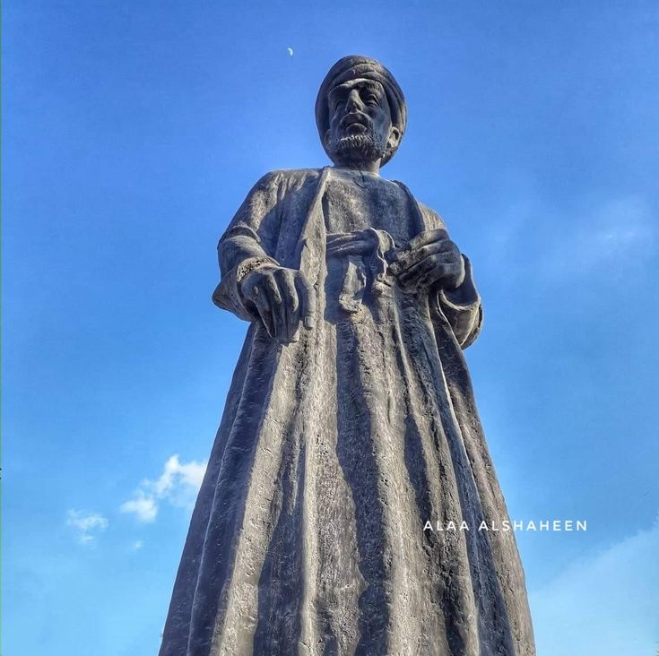 basratoday__1's tweet image. البصرة  عاصمة الضاد الأزلية  
لماذا تحاول السعودية سرقة تاريخ ليس لها ؟

​في ظل المحاولات المستحدثة من قبل الحكومة السعودية لإعلان نفسها المرجعية الأساسية للغة العربية، يبرز التاريخ كحائط صد منيع ليذكر العالم بأن المرجعية ليست قراراً سياسياً يُتخذ، بل هي استحقاق معرفي صاغته…