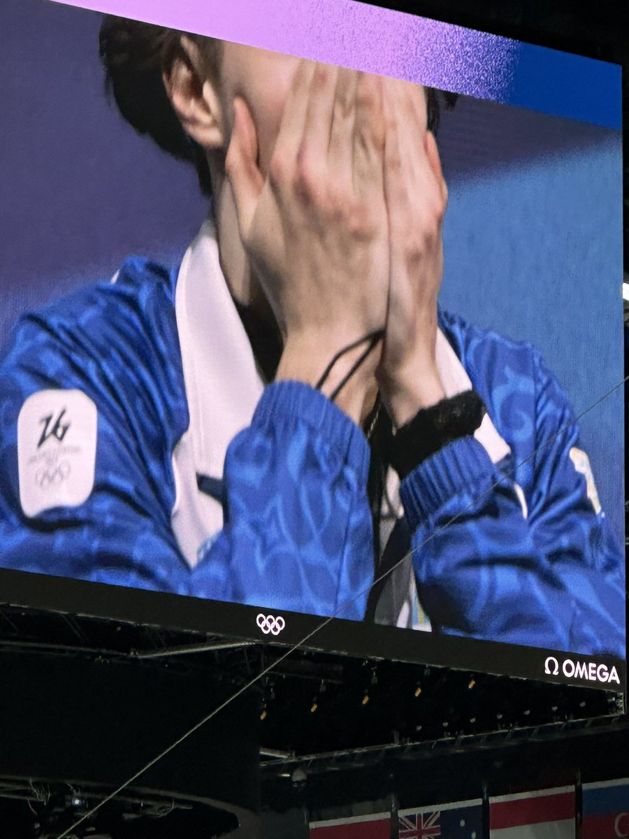 Golden Skate tweet media