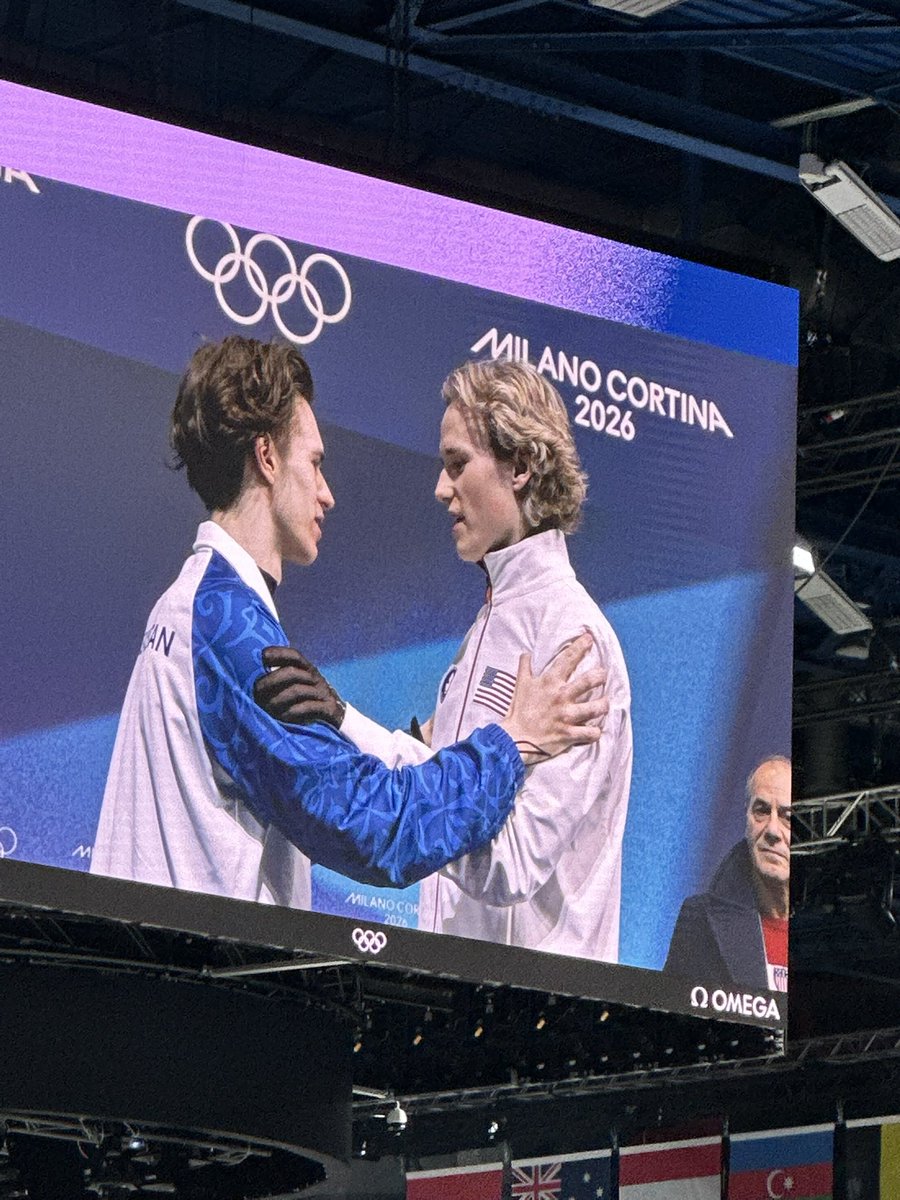 Golden Skate tweet media