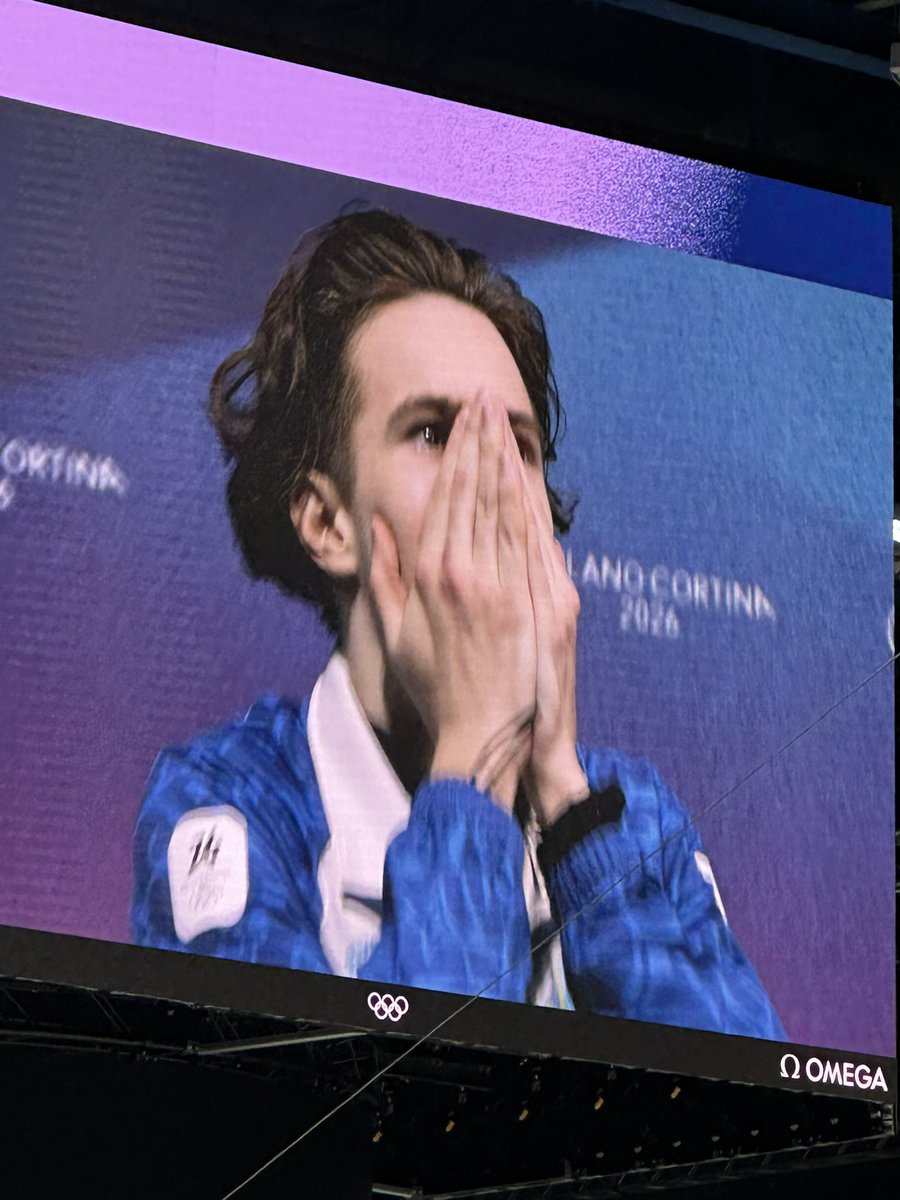 Golden Skate tweet media