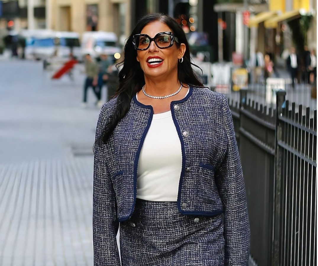 MEET THE BOARD
BA Advisor: Rhonda Swan

🔗 Read the Full Feature in BA Magazine: sl1nk.com/CAcUb

🔗 Full BA Magazine Digital Issue: bamag.com/articles/

Want to be in the room with Rhonda? Join us at the Q1 Summit.

RSVP Now: RSVPBA.com