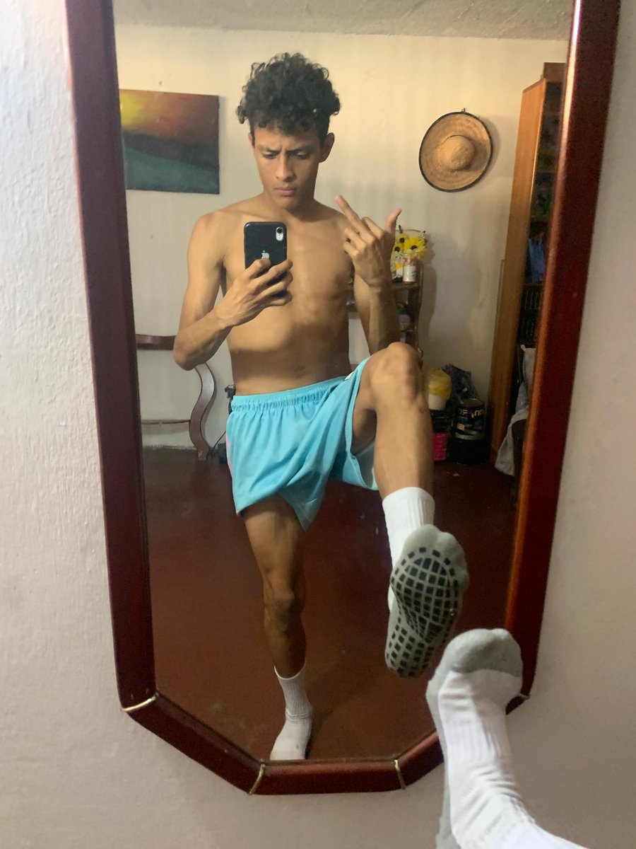 Master_Seiya_1's tweet photo. I'm here  and I've come to finish off your wallets and your minds💵😈🔥 #cashpig #paypig #findom #macro #pig #foot #fetish #foofetish

@morrochacal @diamond__here @rt_feet @FindomAlphaRT @rtfeetsla @DedalusSub @RT_MASTERS_FR @FindomAlphaRT @promocion_pies @MASTERS_PROMOS https://t.co/DXR7KzFRU5