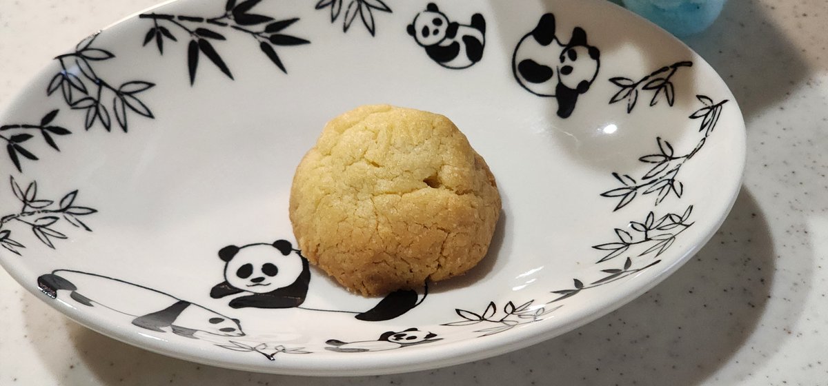 これは途中で見た目が沢庵を経由してカントリーマアムに着地したやつ。