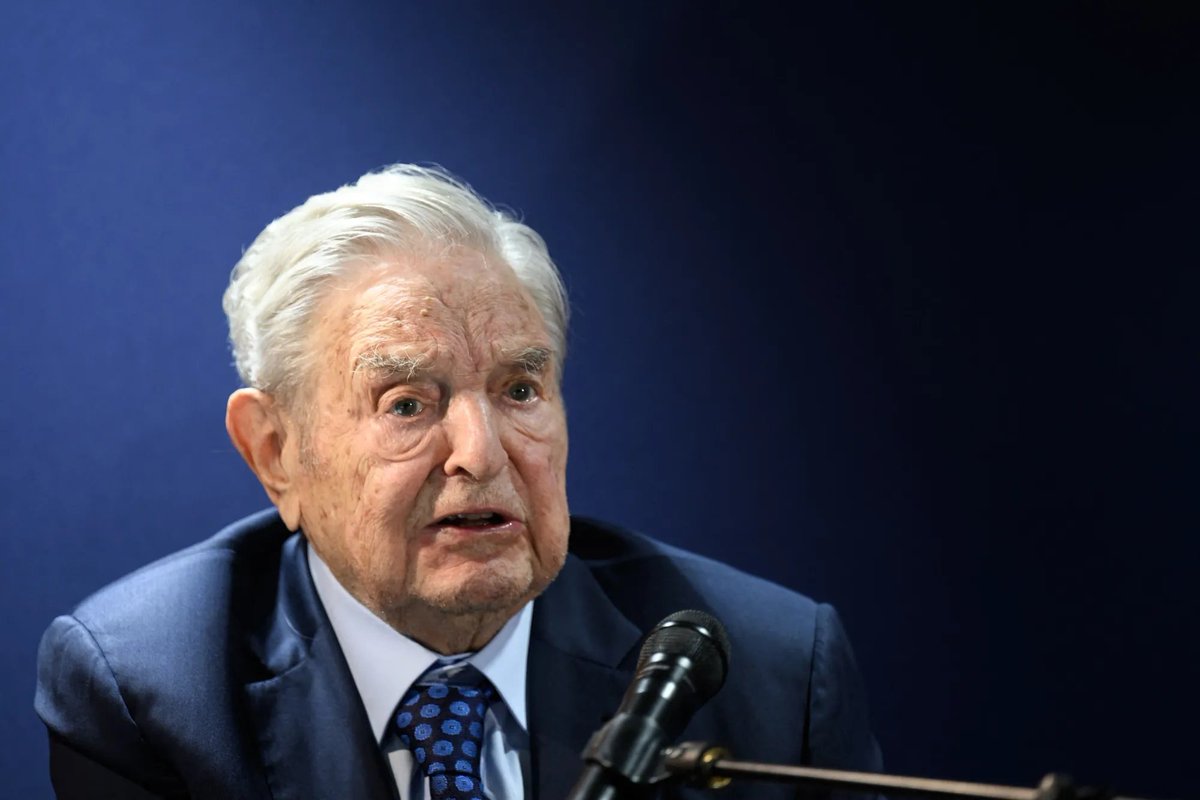 WOLF_Financial's tweet photo. BREAKING: Soros Fund Management Q4 13F: opens $580M in energy puts, exits $234M in China calls, adds $MSFT +159%, $TSM +157%.

George Soros's fund makes one of its most active filings in recent quarters with 50+ new positions and major portfolio shifts.

Biggest moves:
• $XOP puts: $415M (NEW)
• $XLE puts: $163M (NEW)
• Microsoft $MSFT: +159% to $127M
• Taiwan Semi $TSM: +157% to $106M
• Nvidia $NVDA: +22% to $124M
• CoreWeave $CRWV puts: $123M (NEW)
• Ally Financial $ALLY: +129% to $76M
• Electronic Arts $EA: +290% to $88M
• Broadcom $AVGO: $35M (NEW)
• Tesla $TSLA: $25M (NEW)

Major exits:
• $FXI calls: $133M sold entirely
• $KWEB calls: $101M sold entirely
• Aramark $ARMK: $87M sold entirely
• KKR $KKR, Goldman Sachs $GS, Booking $BKNG: all exited

Top holdings: Amazon $AMZN ($545M), Alphabet $GOOGL ($200M), Salesforce $CRM ($138M), TKO Group $TKO ($133M).

Themes: bearish energy, bullish AI/semis, exiting leveraged China, loading regional banks.