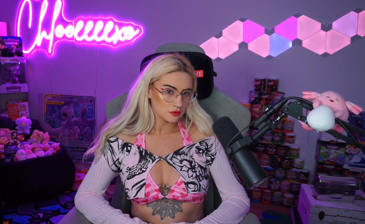 🩷 HAPPYHAPPYGALS $2,000 BLIND DATE VALENTINES DAY TOURNEY! ♥️ 

Thanks for the invite <a href="/HappyHappyGalTV/">Happy Happy Gal</a> 🥰❤️

twitch.tv/Chlooeeeexo <—-