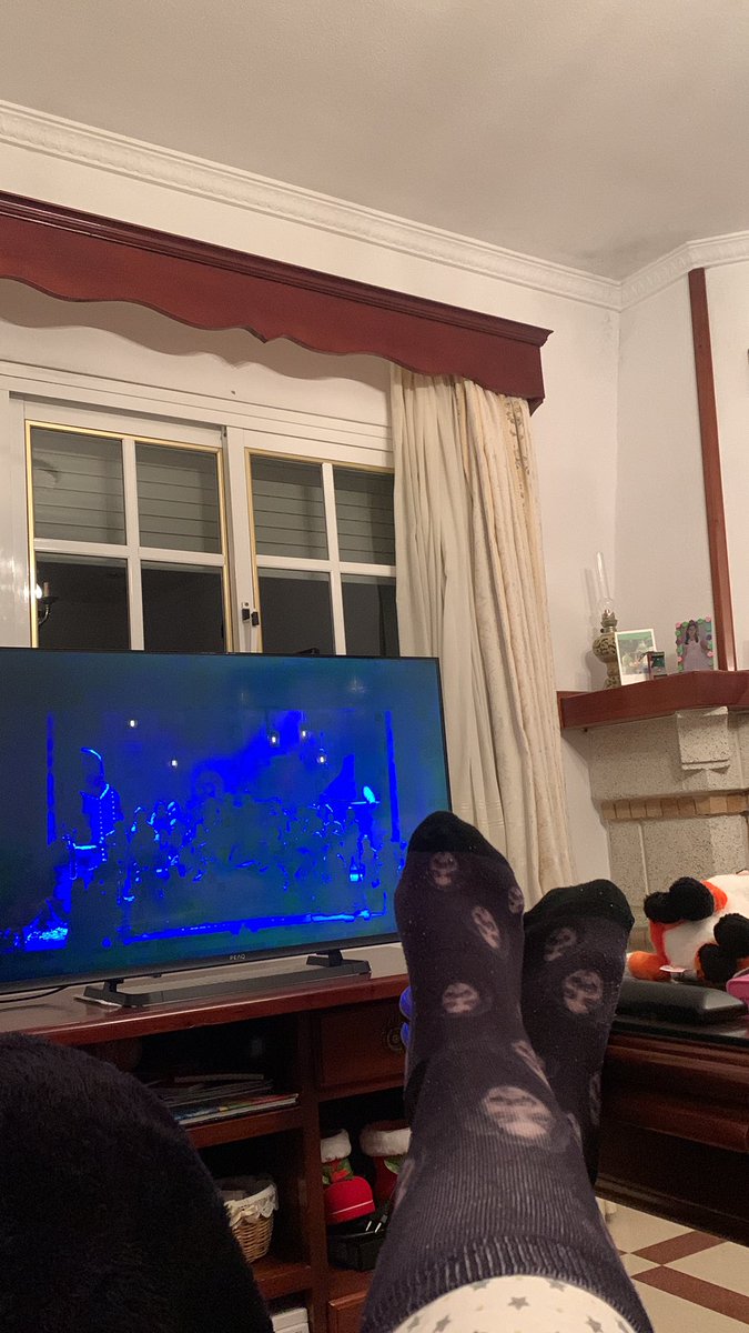 Σολε♐ tweet media