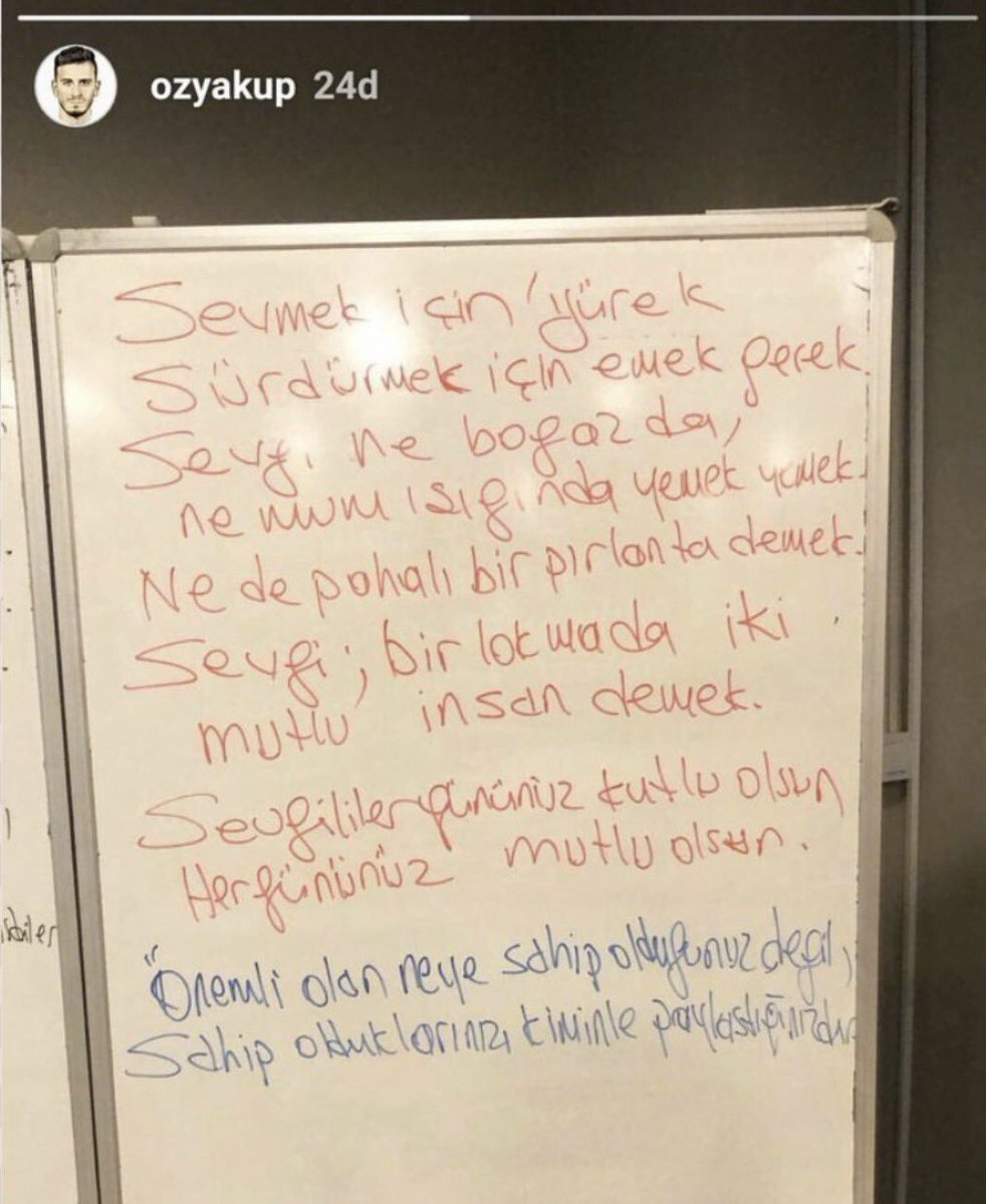 🔙 Şenol Güneş'ten 14 Şubat yazısı

"Sevmek için yürek, sürdürmek için emek gerek.
Sevgi ne boğazda, ne mum ışığında yemek yemek.
Ne de pahalı bir pırlanta demek.
Sevgi, bir lokmada iki mutlu insan demek.
Sevgililer gününüz kutlu olsun, her gününüz mutlu olsun."