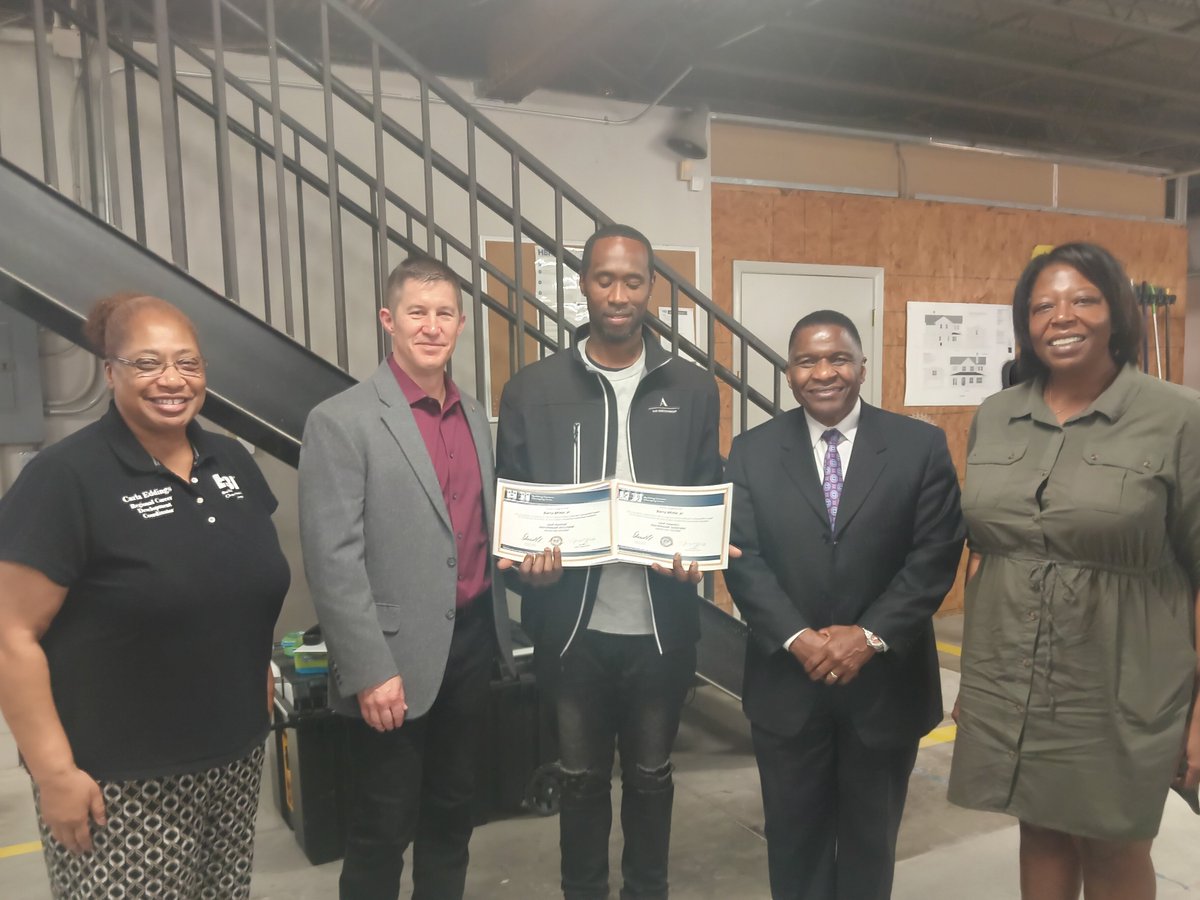 Five Star Veterans Center tweet media