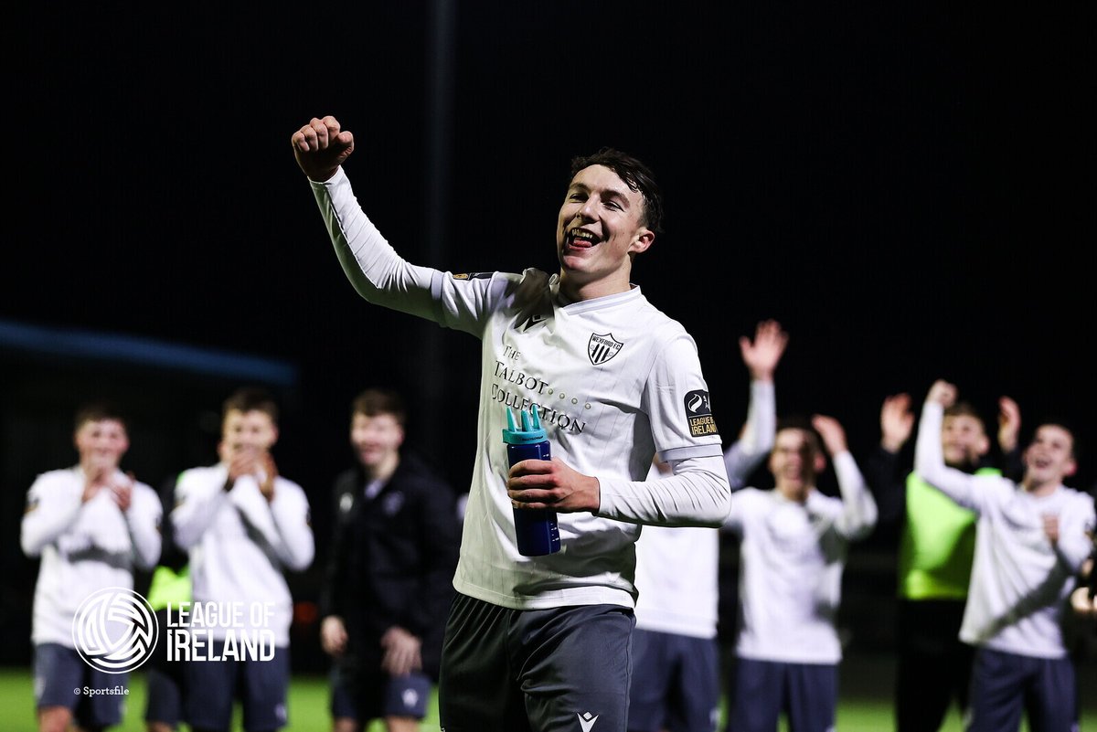 WexfordFC's tweet image. Incredible night to start the season! ⚪️🟣

Ryan Ritchie, Max Murphy and Jake Doyle all with goals on their league debut!

📸 @ryanmilestone | @sportsfile