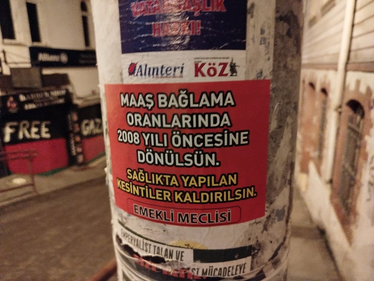 BraParmaks64874's tweet photo. #EmekliMeclisi olarak maaş bağlama oranları ve sağlıkta yapılan kesintiler, promosyon ücretlerinin 2008 yılına göre ayarlanması, Yılda 4 maaş ikramiye verilmesi, Türk'ün kapatilması, emekliler olarak ek zam istiyoruz, emekliler olarak sendika yasası çıkarılmasını istiyoruz.. https://t.co/Fx5fldhQ4V