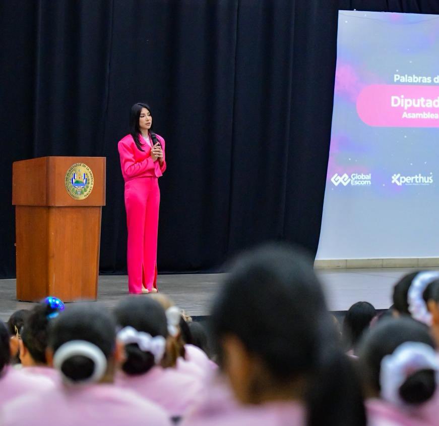 Dania González tweet media