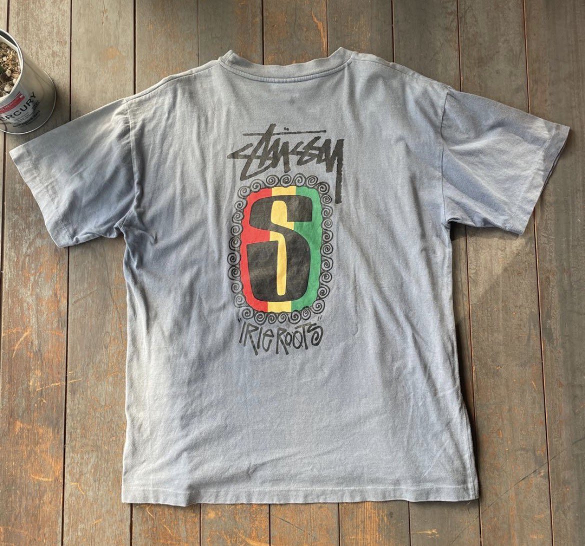 old stussyのラスタカラー。このデザインはかなり人気なので欲しい