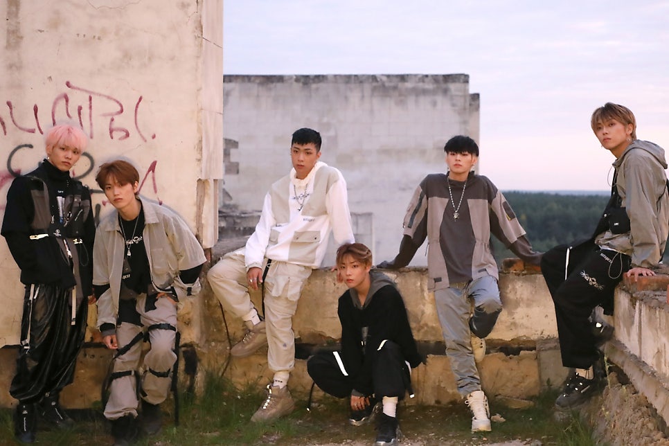 onf lore bot (@onflorebot) on Twitter photo 