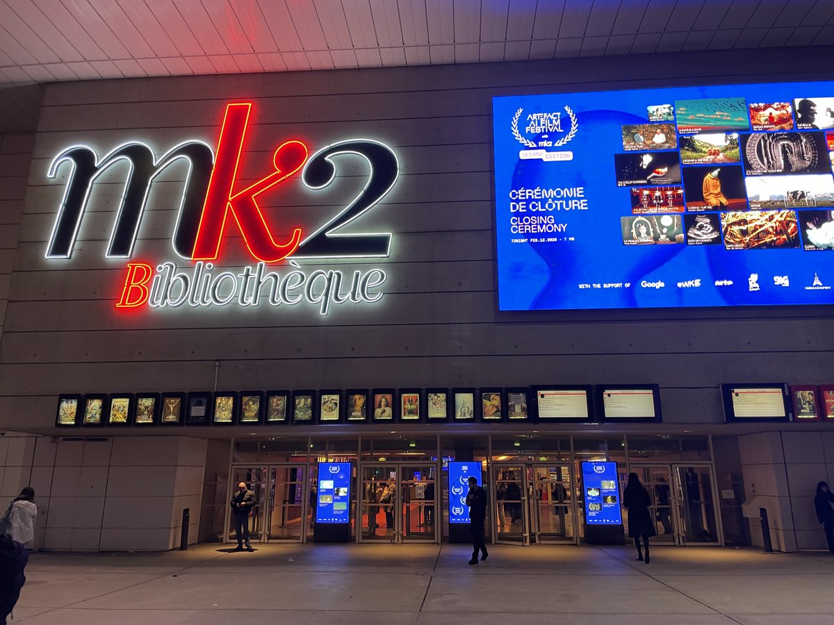 Festival trophy photo