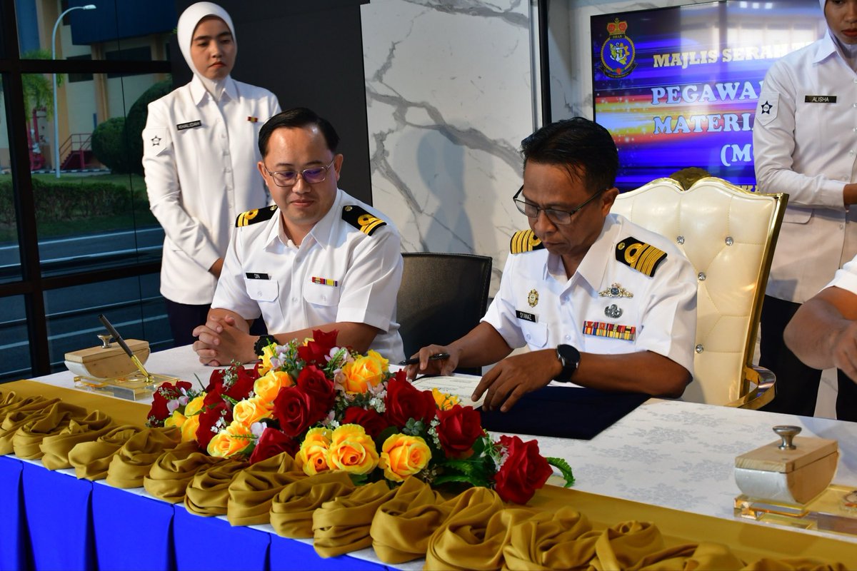 Depot Bekalan Armada Barat tweet media