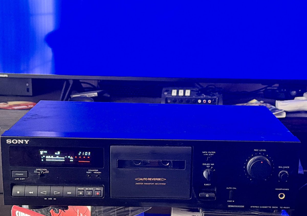 Joferjeff's tweet image. Found this in my storage locker. Tested and cleaned up.
You wouldn’t believe how much this sells for….
#Cassette #Audio