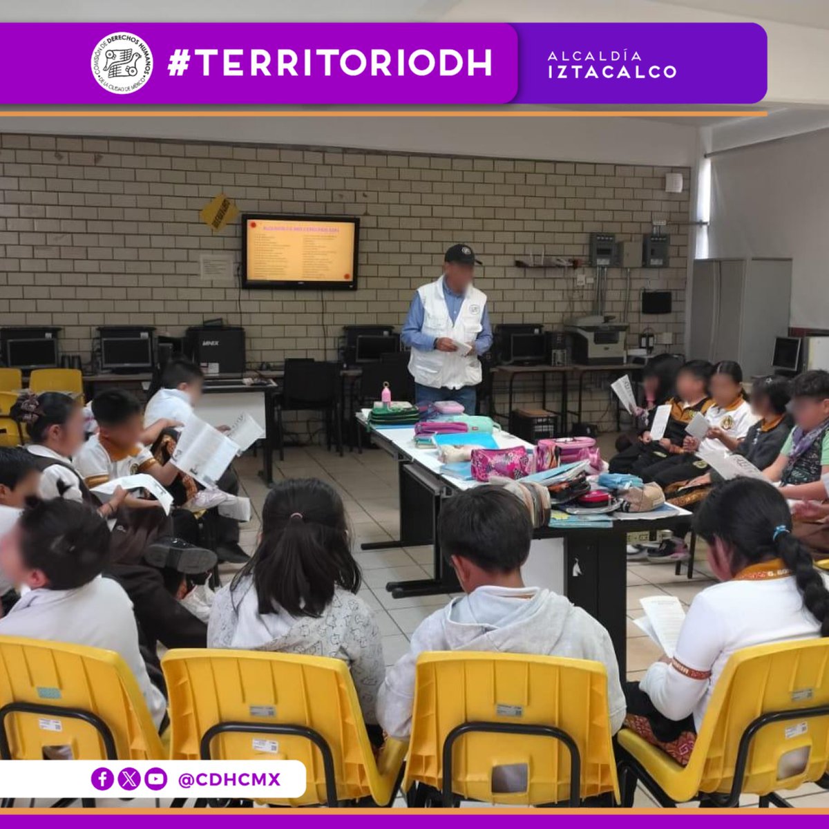 📍 #TerritorioDH

👉 La #CDHCM llevó a cabo actividad con niñas y niños de la escuela primaria "Guillermo Bonilla", en Alcaldía Iztacalco, con reflexiones sobre Buen Trato y Vida Libre de Violencia.

📢 Conoce más de nuestras actividades en Alcaldías: 
cdhcm.org.mx/delegaciones-d…