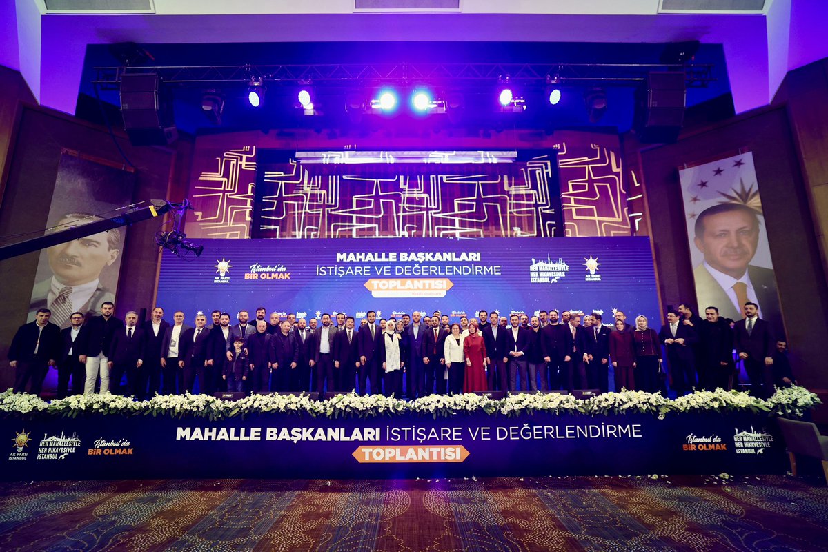 Mahalle Başkanları İstişare ve Değerlendime Kampımızda
Teşkilat Zirvesi “Kuruluştan Geleceğe” programını gerçekleştirdik.

Teşkilatımızın dinamizmi, sahadaki azmi ve kararlılığı bu buluşmada bir kez daha hissedildi.
Geçmişten aldığımız ilhamla geleceğe emin adımlarla yürümeye