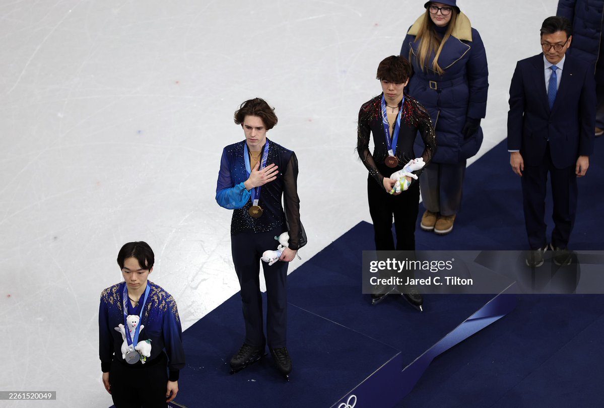 diodio0013tw's tweet image. 謎技術による抱っこ紐ティナ再び