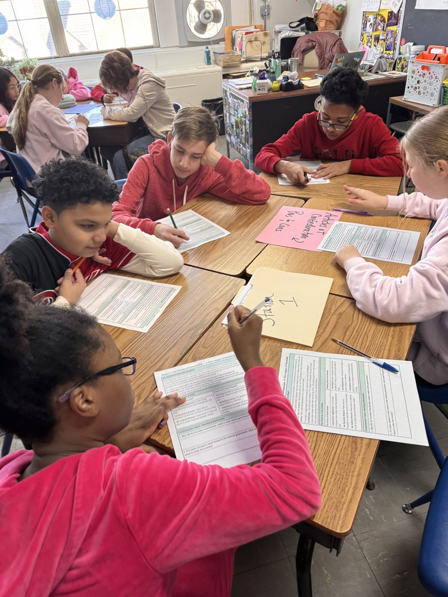 Mrs. D'Angelo tweet media