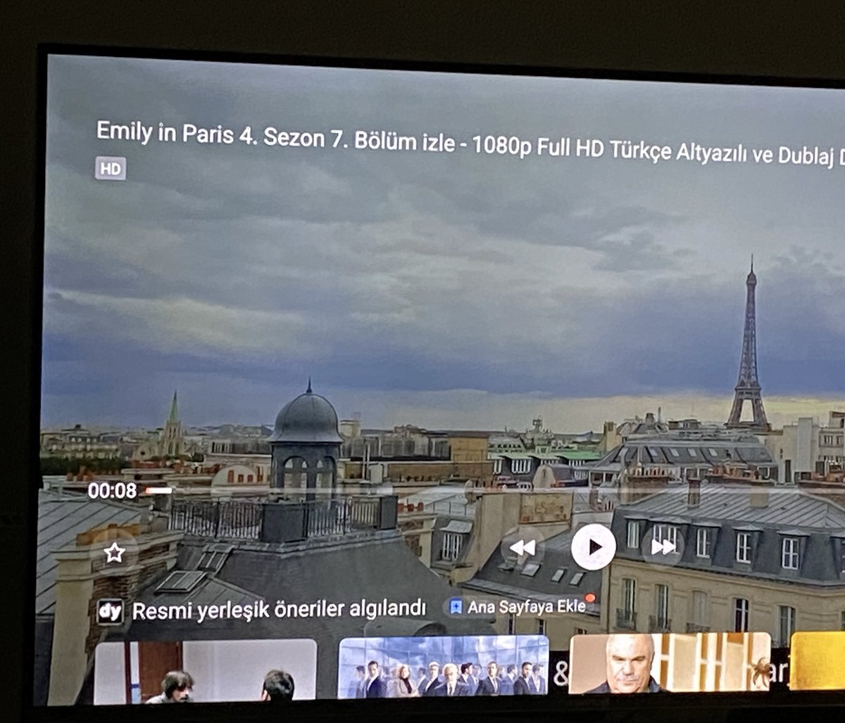 Emily in Paris izlediğimiz için Ali Rıza Bey bizi yargılıyor…