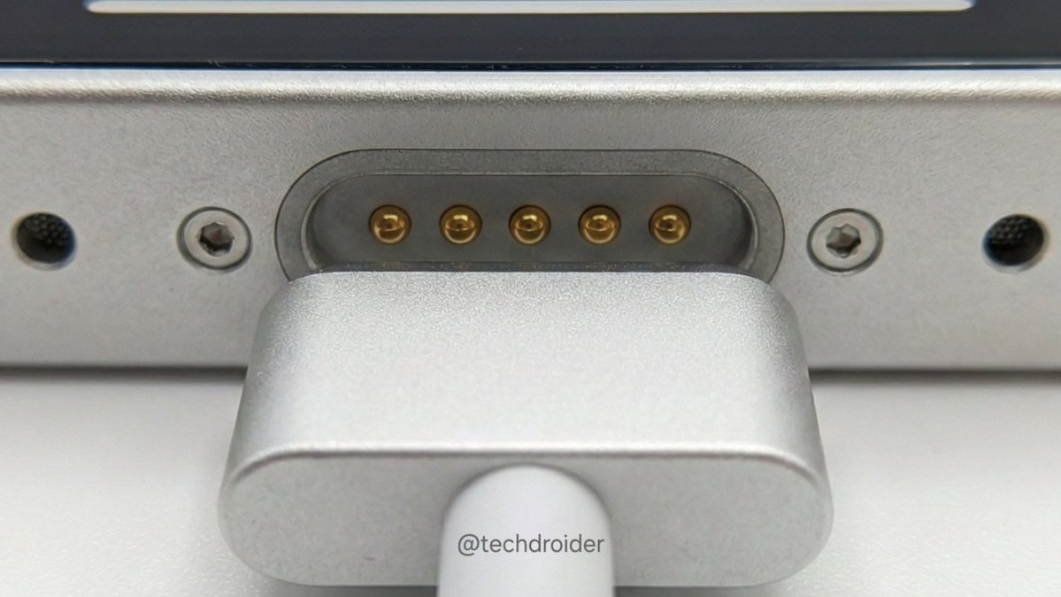 tikemaison0921's tweet image. 【悲報】
iPhone18  type-c 廃止