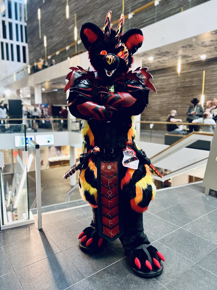 Naitas Fang 🔜 2dance 🔜 EF tweet media