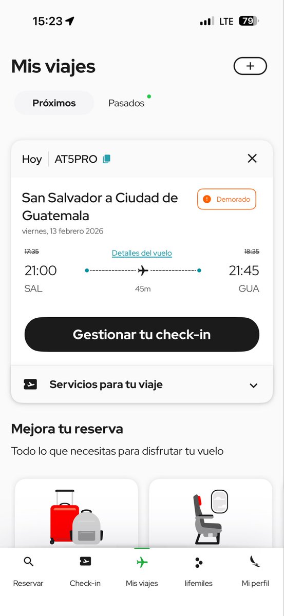 carlos4022's tweet photo. Que les pasa @avianca vuelos retrasados siempre !! Nos cobran por todo!! #malservicio #monopolio https://t.co/KWotvC39Gp