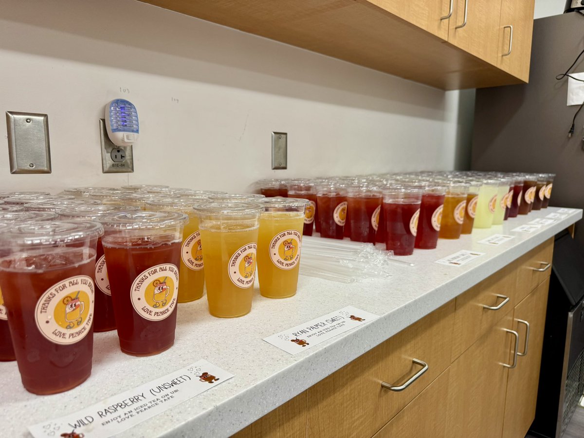 CaitlinZancana's tweet photo. PHS TAFE loves our TEA-chers and staff! HTeaO iced tea and lemonade delivery to show our love for them this Valentine’s Day! https://t.co/1ffAI2qcYr