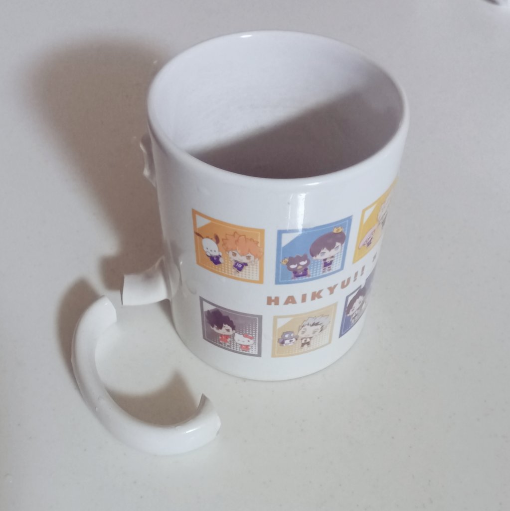 こんな呟きで申し訳ないんだが...洗ってる最中に急に壊れて悲しみ...😭