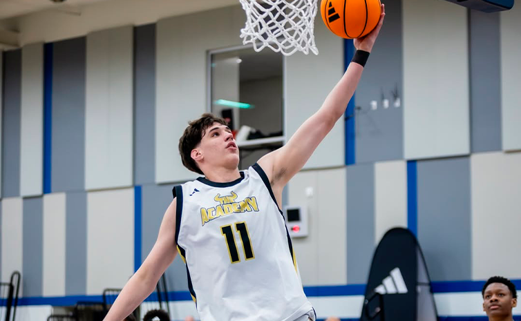 El argentino disputa la temporada de secundarias de The Grind Session y comenzó destacándose en la etapa que se disputa en Los Ángeles junto a la NBPA.

Felipe Minzer, la promesa argentina en el All Star Weekend
basquetplus.com/felipe-minzer-…
#GrindSession