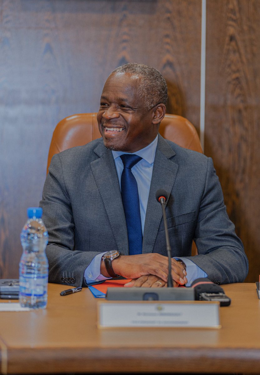 HermanImmongaul's tweet photo. Réunion ce jour sur l’efficacité des partenariats techniques et financiers.
Nouvelle dynamique : projets mieux coordonnés, mieux suivis et alignés sur le PNCD.
Objectif : des résultats concrets pour les Gabonais.
⏰
#PNCD
#Développement
#ComGouv
#Gabon 🇬🇦 https://t.co/6H9pP1cqDm