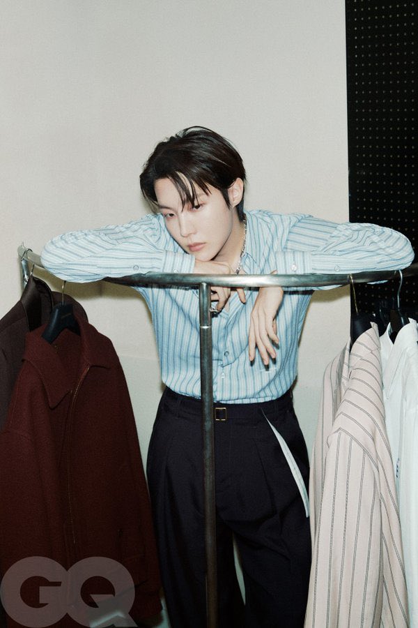 hourlyhyungline's tweet image. BTS FOR GQ MAGAZINE 
j-hope FOR GQ MAGAZINE 
BTS IS BACK
#BTSxGQMagazine
#BTSxGQ #BTSjhope #jhope
