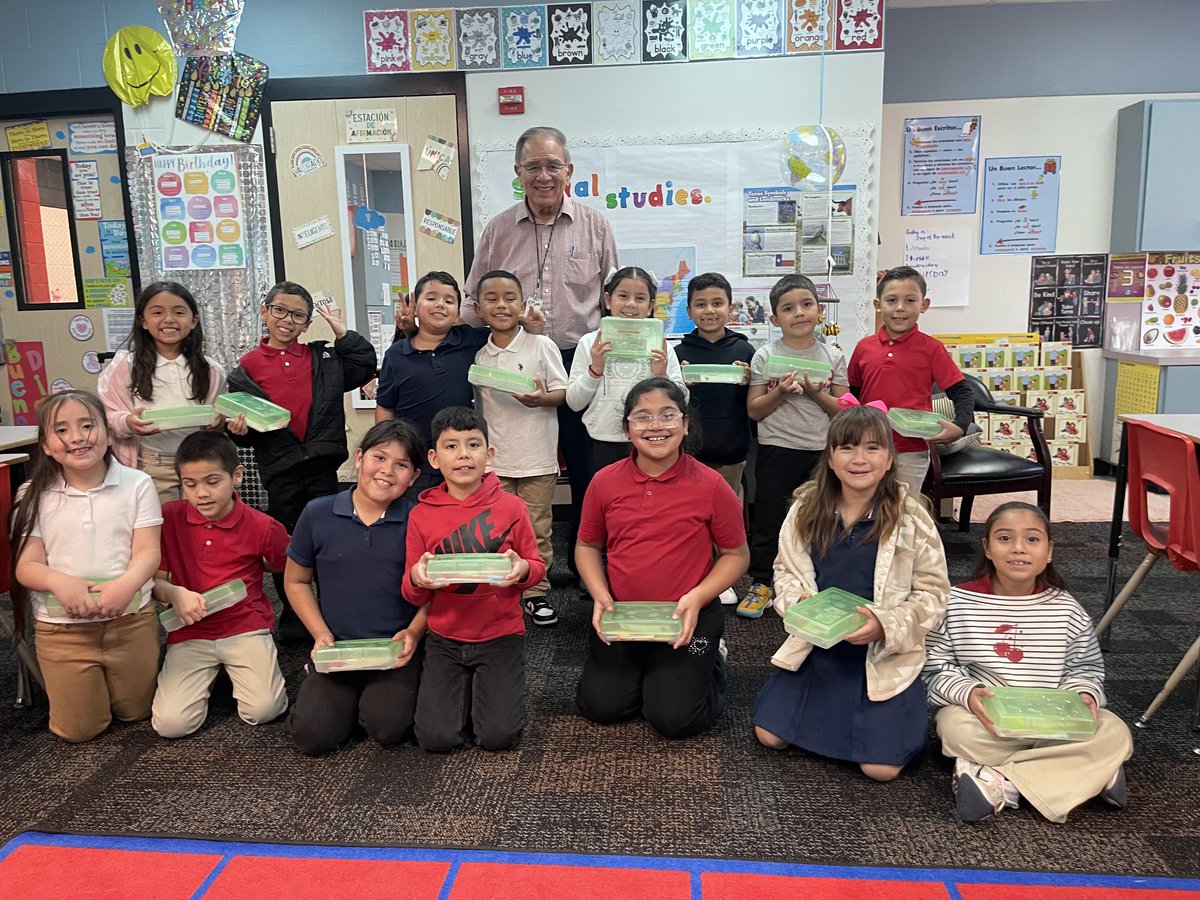 BurnetMisd's tweet photo. Shoutout to Mr. Torres’s students for passing 100+ lessons in i-Ready Math! 💯➕
Your hard work, focus, and perseverance are paying off! We are so proud of you! 👏✨
 #iReady #MathSuccess
#It'sAlwaysAGreatDayToBeABurnetCougar 
##missionPOSSIBLE https://t.co/b9RgO0wK49
