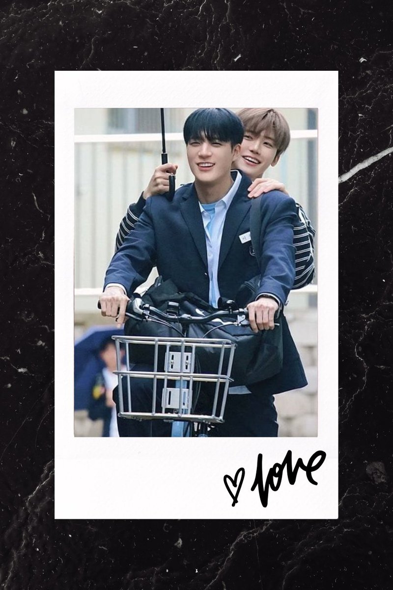 𝚁𝙴𝙸𝙽 tweet media