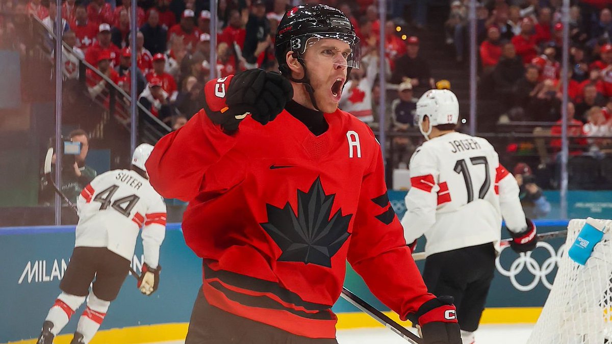 StatsCentre's tweet photo. Most points with Canada - Single #Olympics with NHL players:
8- Jonathan Toews (2010)
7- Jarome Iginla (2002)
7- Joe Sakic (2002)
7- Iginla (2010)
7- Sidney Crosby (2010)
7- Dany Heatley ('10)
7- Ryan Getzlaf ('10)
6- Connor McDavid (2026 in 2 GP)
6- Eight other occurrences tied https://t.co/V63DDtCbDZ