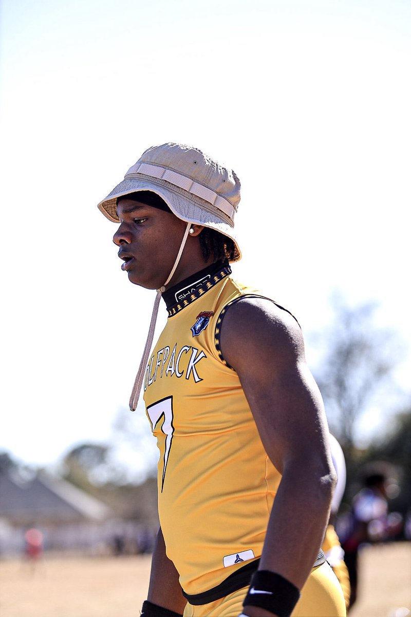 Deuntra Scheanette tweet media