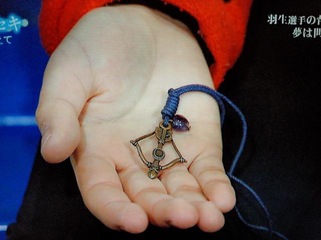 fleur_de__glace's tweet image. 羽生さんが弓矢を手渡した少年は

メダリストになったんだなぁ

今君は決して風に流れない矢になって
がまんまになっててしぬ。BOW AND ARROWやんこんなん

駿くんほんまにおめでとう
#Olympics2026 #figureskate