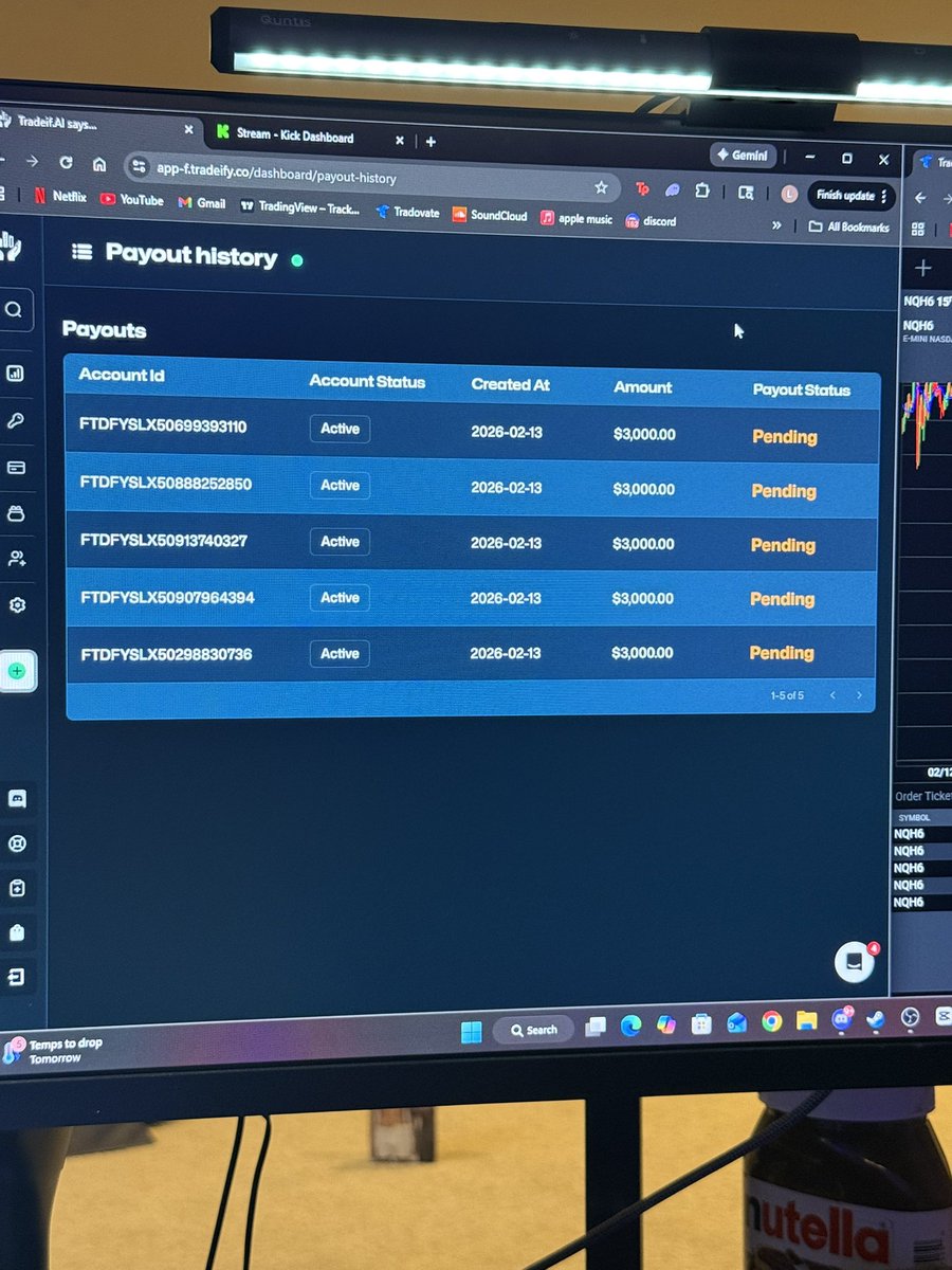 Luc Tran tweet media