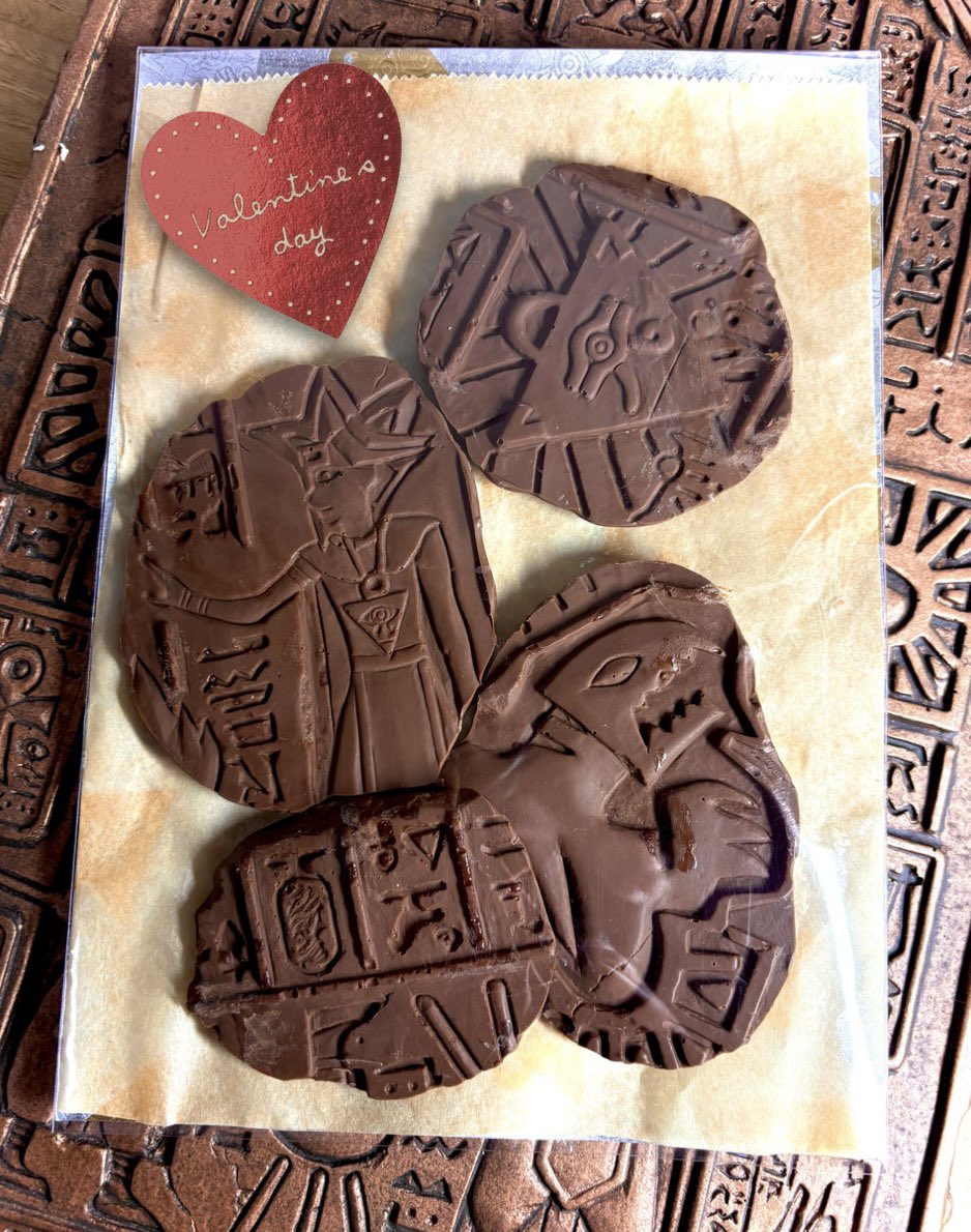 happyバレンタインデー🩵

#失われた王の記憶の石版チョコ
#遊戯魂
#遊戯王