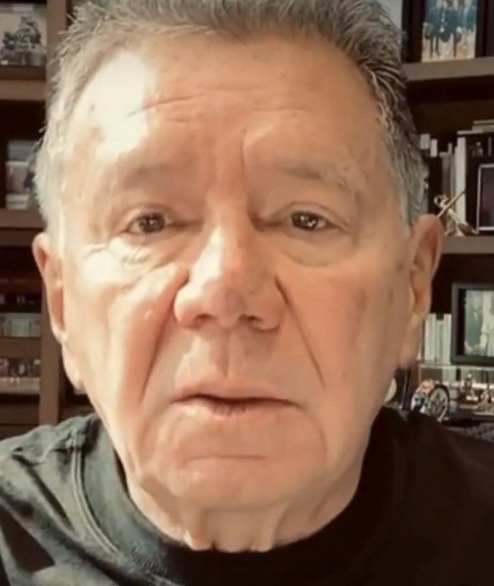 ¿Quién es Jorge Fernández Menéndez?

Es un periodista que vivió de filtraciones del CISEN y Ex PGR.
Difundía mentiras judiciales para encarcelar a luchadores sociales.
Defensor de la tortura, desaparición y represión de la ultraderecha.
Es un sicario de la información.
RT👇