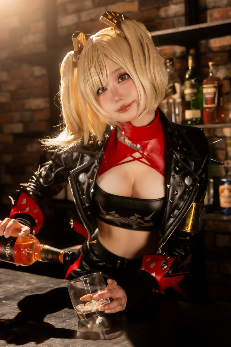 Cos. #zzzero / #BurniceWhite ❤️‍🔥

ほらほら〜
溜息がニトロフューエルに移っちゃうよ！

photo:<a href="/photo_nosuke/">のすけ📸</a>